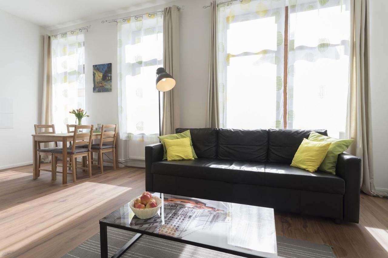 Studio Apartment Niemetzstr 51 Берлин Екстериор снимка